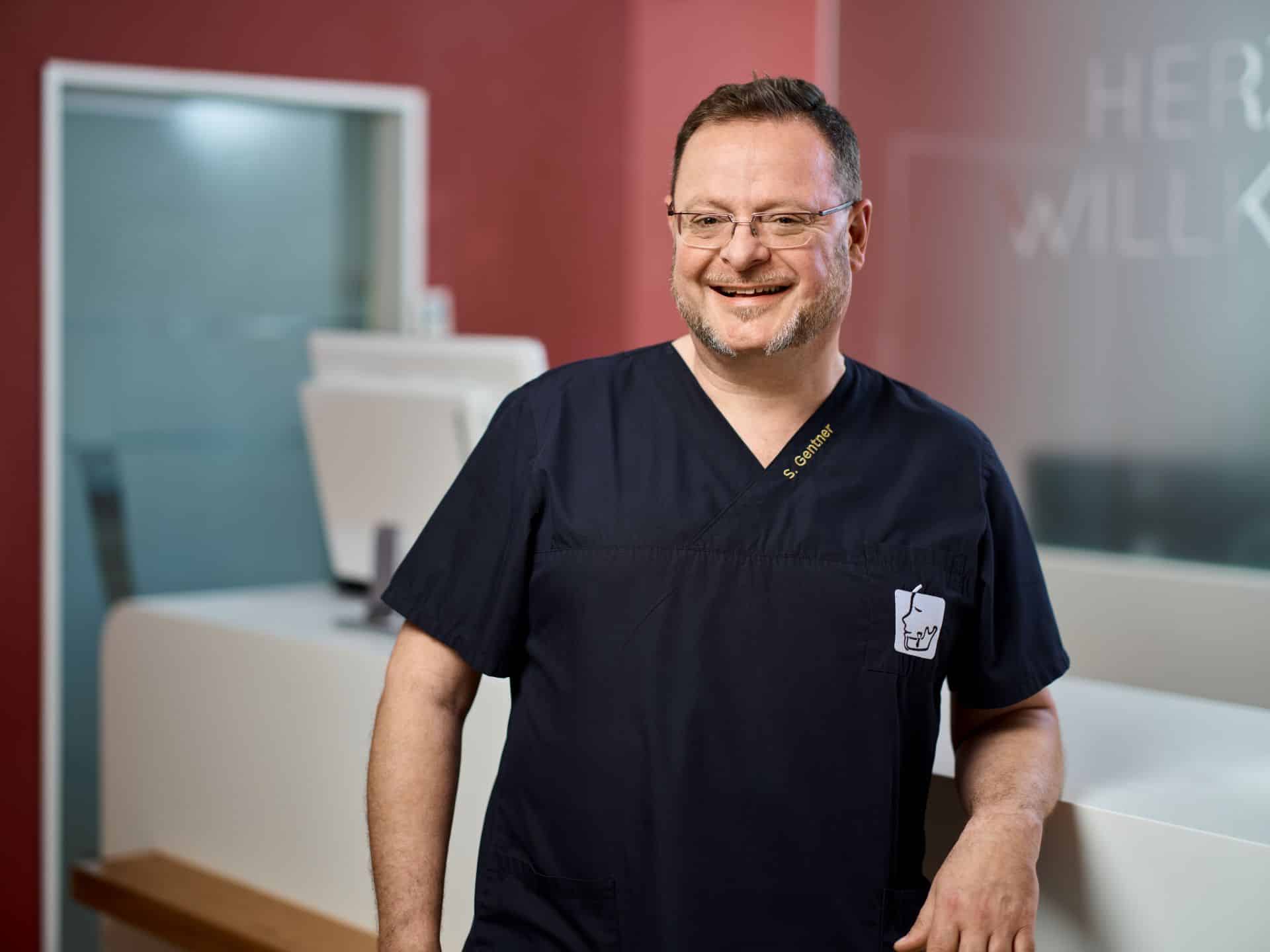 Sascha Juri Gentner — Chefzahnarzt MKG Hochrhein