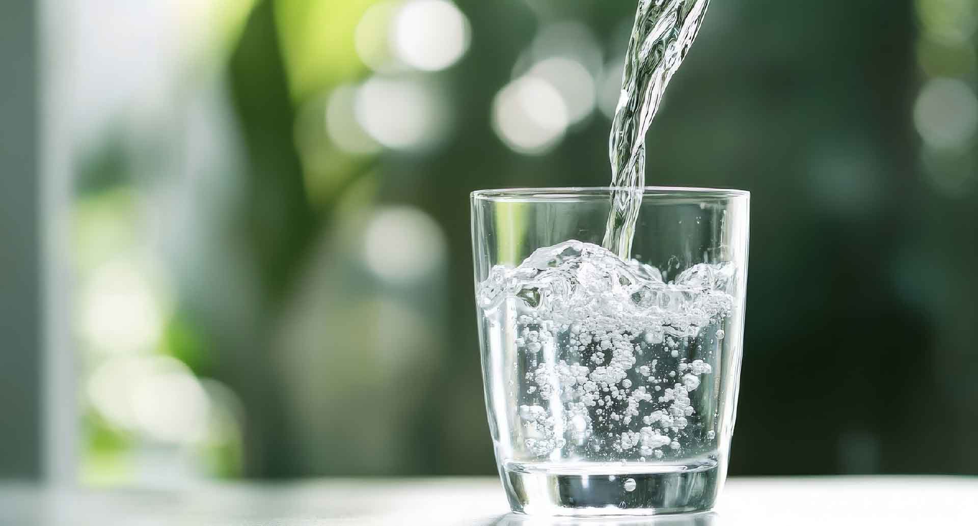 Mineralwasser mit Fluoridanteil