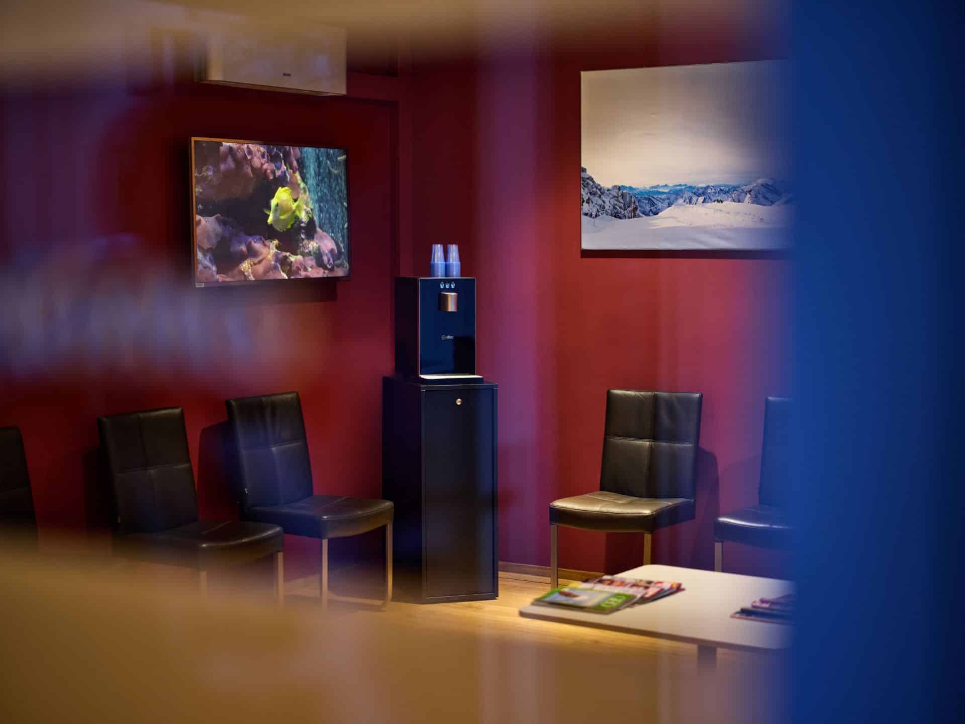 Wartezimmer MKG Hochrhein in Dogern nahe der Schweiz